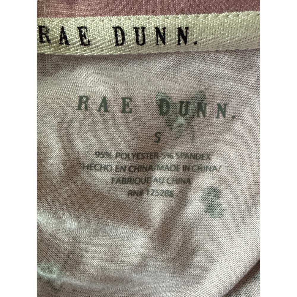 Rae Dunn PJ’s with Pocket Lila’s Dogs and Paws Size Small New With Tags - Picture 3 of 12